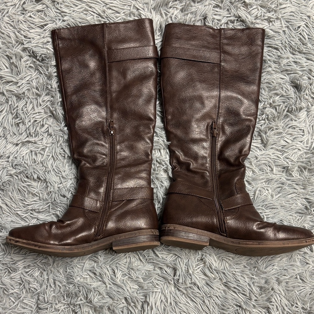 Brown Riding Boots - Picture 3 of 15